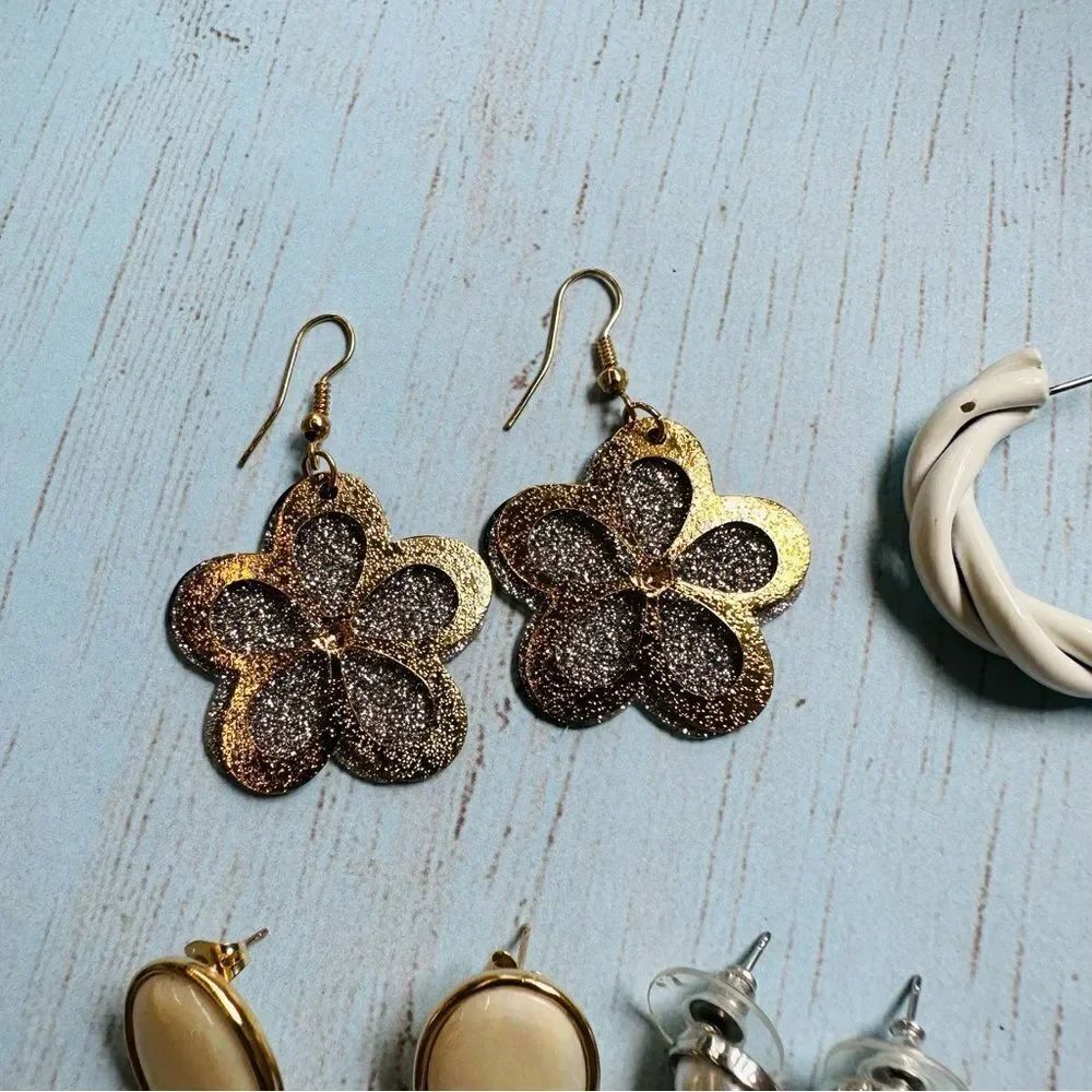Earring Bundle - Picture 2 of 5